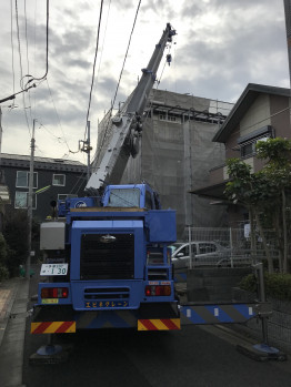 空調室外機搬出