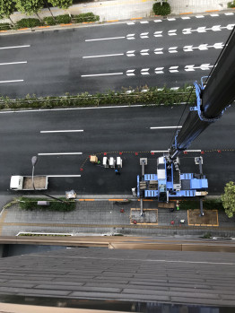 空調室外機揚重