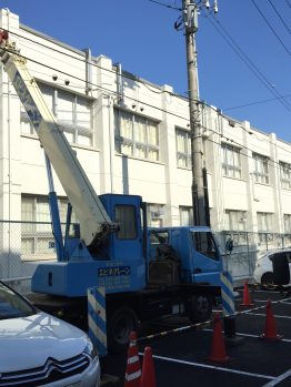 空調室外機揚重