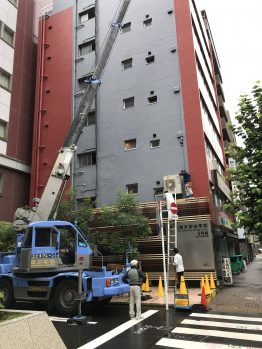 空調室外機揚重