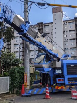 ユンボ揚重・生コン搬入