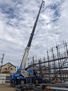 軽量鉄骨建て方