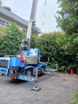 空調室外機揚重