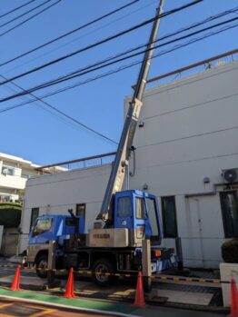 空調室外機揚重