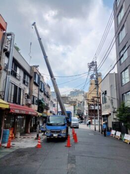 空調室外機揚重