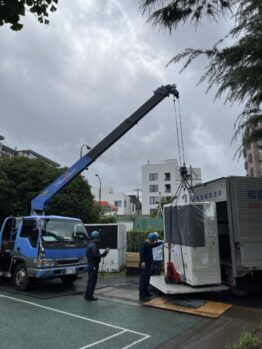 GHP揚重及び養生施工作業