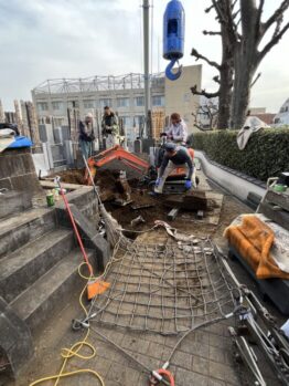 墓石撤去作業及び鉄板養生施工撤去作業