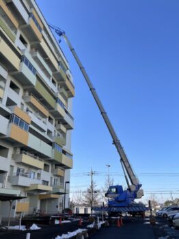 ガラ出し防水材搬入