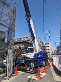 軽量鉄骨建て方