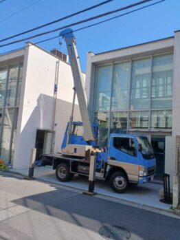 空調室外機揚重