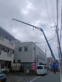 空調室外機揚重