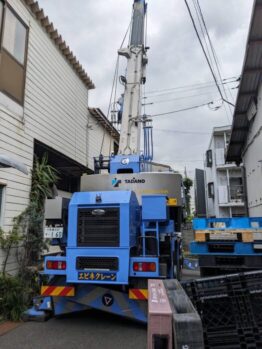 機械搬出