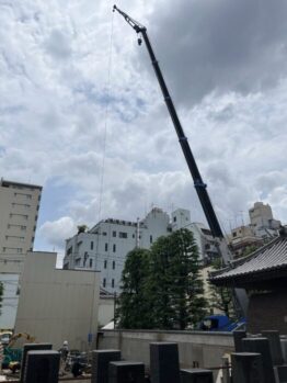 墓石移動作業