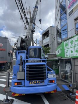 空調室外機揚重