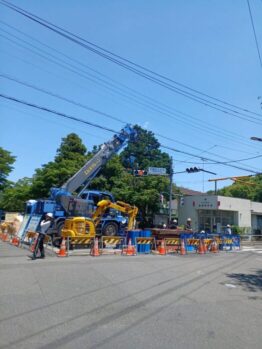 ハンドホール設置作業