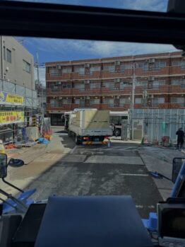 ボード材搬入
