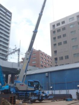 杭打ち機合番作業