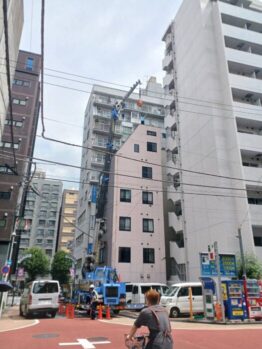 空調室外機揚重
