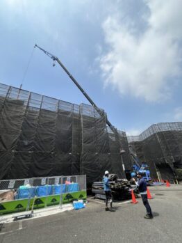防水材搬入及び養生施工作業