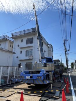 太陽光パネル搬入及び養生施工撤去作業