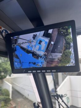 太陽光パネル搬入
