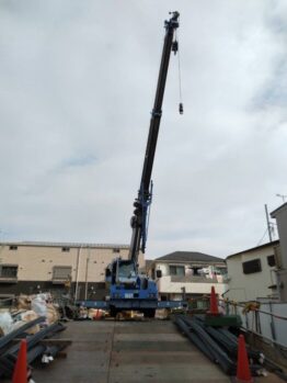 鉄筋材搬入