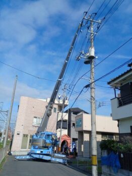 太陽光パネル揚重