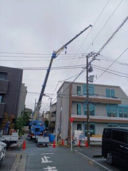 鉄骨階段取付