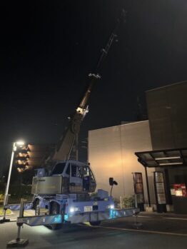 空調室外機揚重
