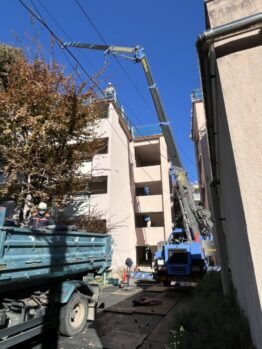 防水材搬入及び養生施工撤去作業
