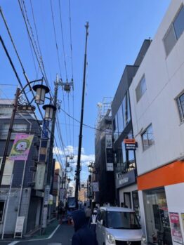 型枠材・鉄筋材搬入