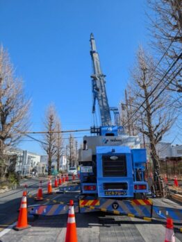 覆甲板設置作業