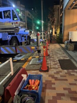 空調室外機揚重