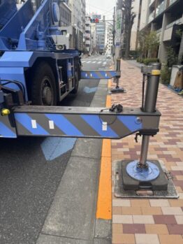 空調室外機揚重