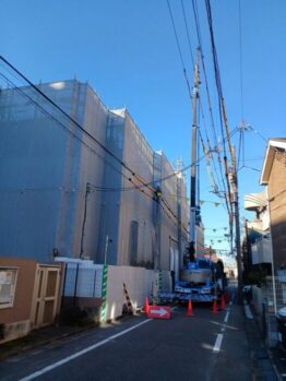 スタットパネル搬入