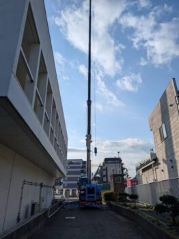 空調室外機揚重