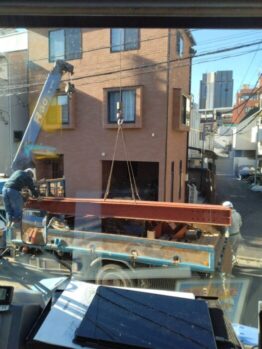 腹起こし設置