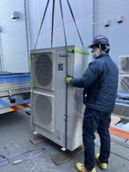 空調室外機揚重
