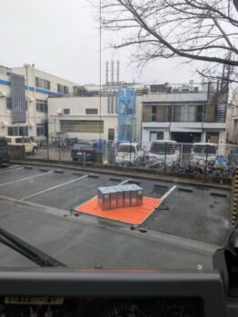 防水材搬入