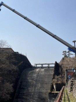 足場材搬出・高所作業車搬出及び鉄板施工撤去作業
