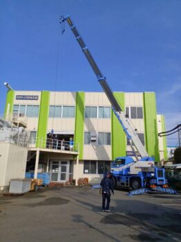 機械揚重