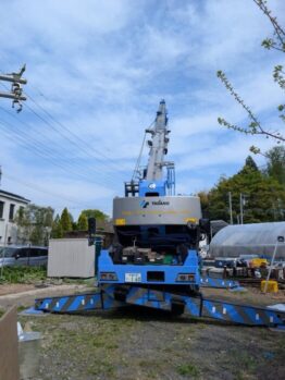 ハウス運搬設置・鉄板撤去作業