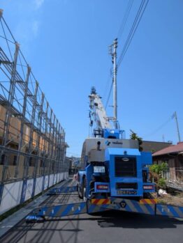 2×4パネル建て方作業