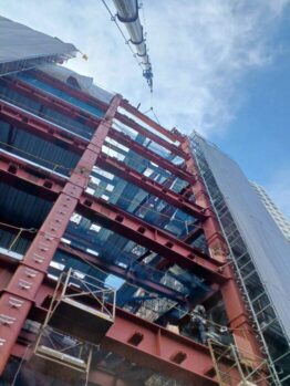 重量鉄骨建て方