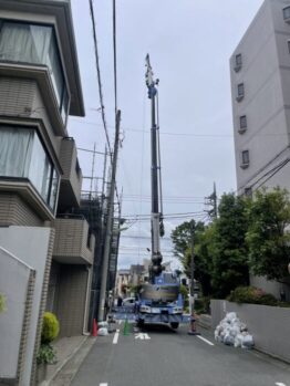 型枠材搬入