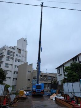 鉄筋材搬入