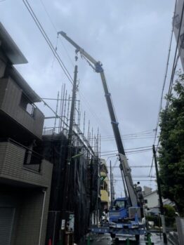 鉄筋材搬入