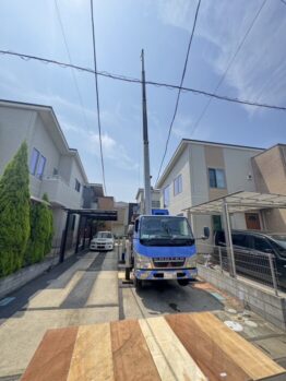 空調室外機揚重作業