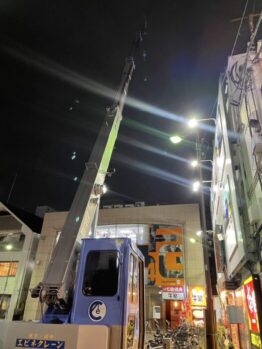 空調室外機揚重