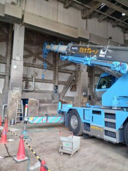 破砕機交換作業